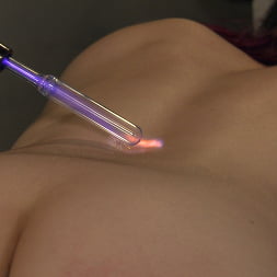 Freya French に 'Kink' バイオレットワンド電気プレイ (サムネイル 22)
