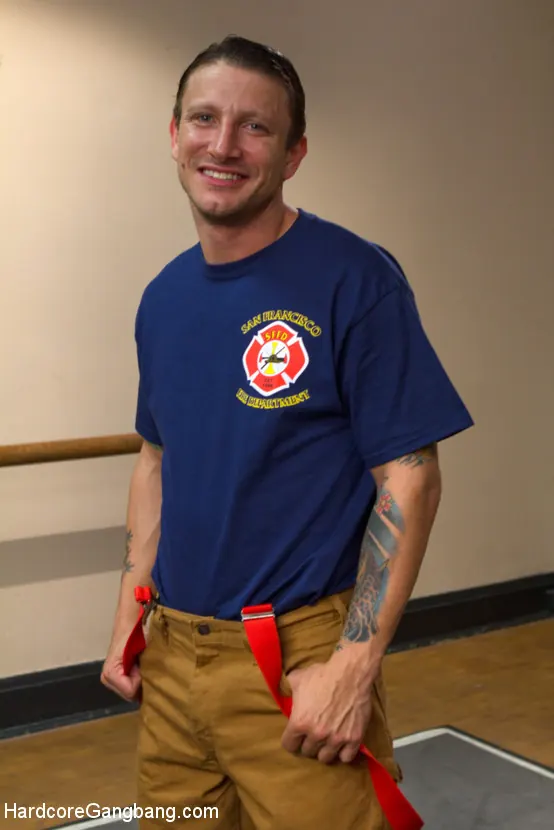 Simone Sonay in 'It takes five thick fire hoses to drench Simone Sonay's hot MILF cunt' from 'Kink' (Photo 1) Kink 'It takes five thick fire hoses to drench Simone Sonay's hot MILF cunt' starring Simone Sonay (Photo 1)