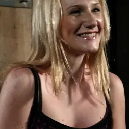 Gen Padova in 'Kink' and Kimberly Kane (Thumbnail 1)