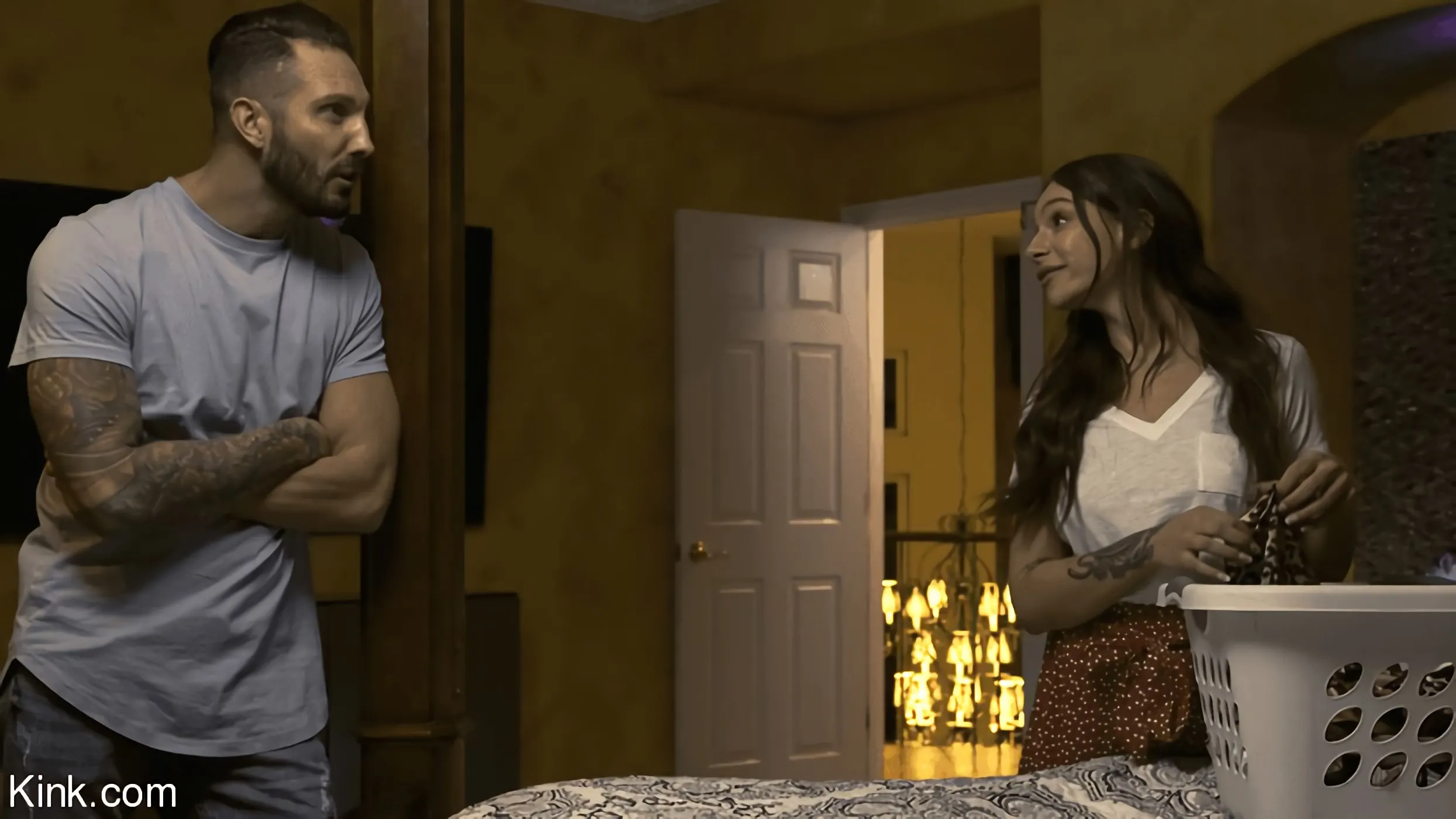 Kink 'Amor contaminado, episodio 6: El súcubo' protagonizando Gia Derza (foto 1)