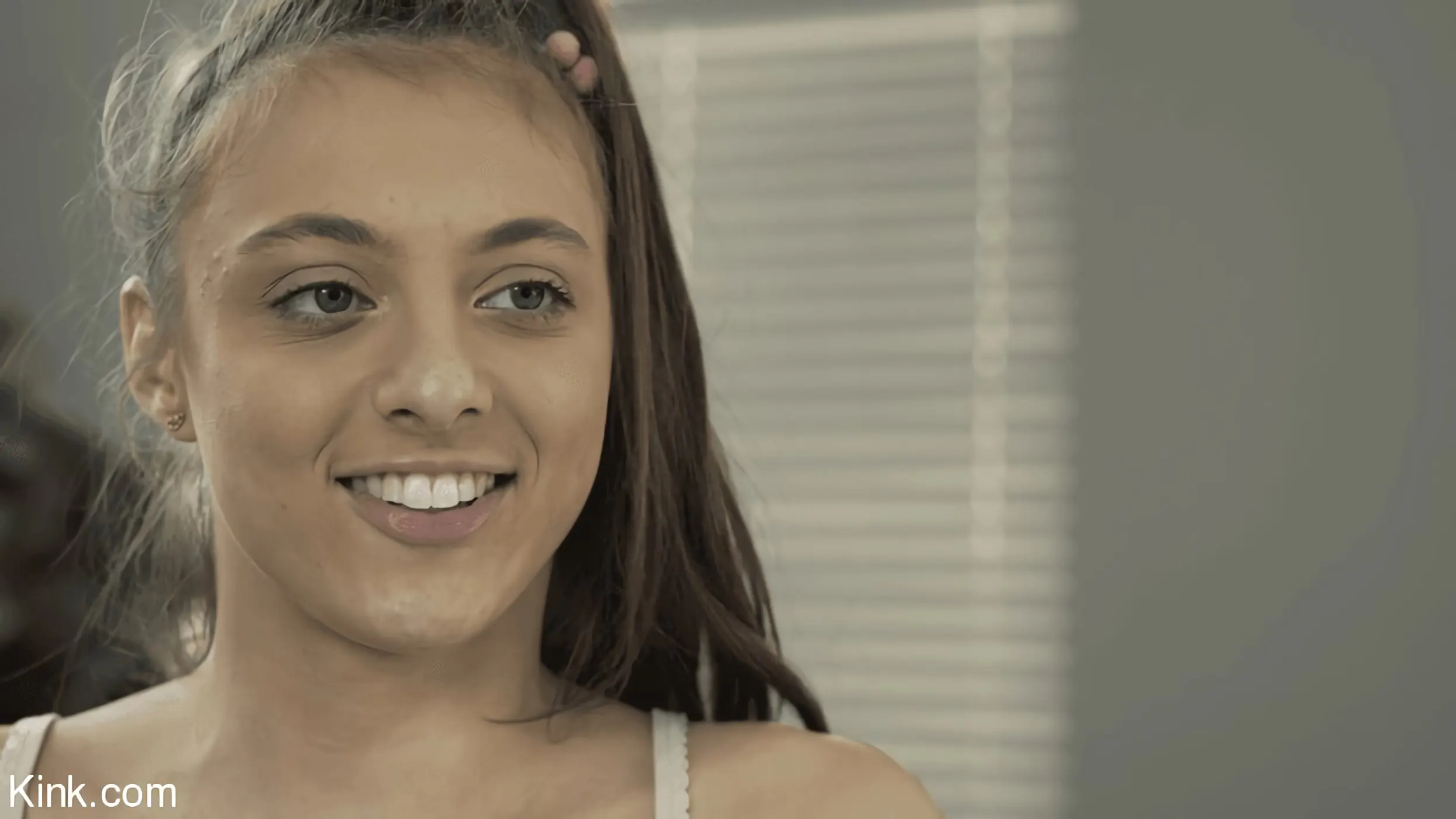 Kink 'Amor contaminado, episodio 6: El súcubo' protagonizando Gia Derza (foto 6)