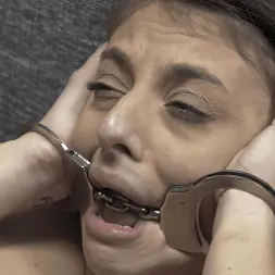 Gia Derza en 'Kink' Amor contaminado, episodio 6: El súcubo (Miniatura 17)