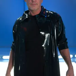 Gia DiMarco en 'Kink' Invasor anal (Miniatura 17)