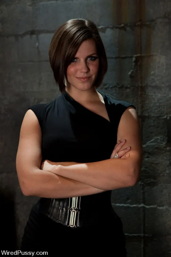 Kink 'ダブルチーム' 主演 Gia DiMarco (写真 19)