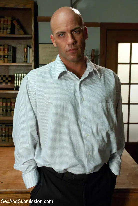 Kink 'Gia chantajeada' protagonizando Gia DiMarco (foto 11)