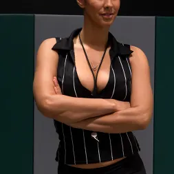 Gia DiMarco に 'Kink' ルーキー・セレナ・ブレアが無敗のジア・ディマルコに襲われる (サムネイル 1)