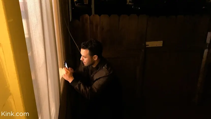 Kink 'El fisgón: ¡Gia DiMarco usa a Peeping Tom como su juguete sexual!' protagonizando Gia DiMarco (foto 15)