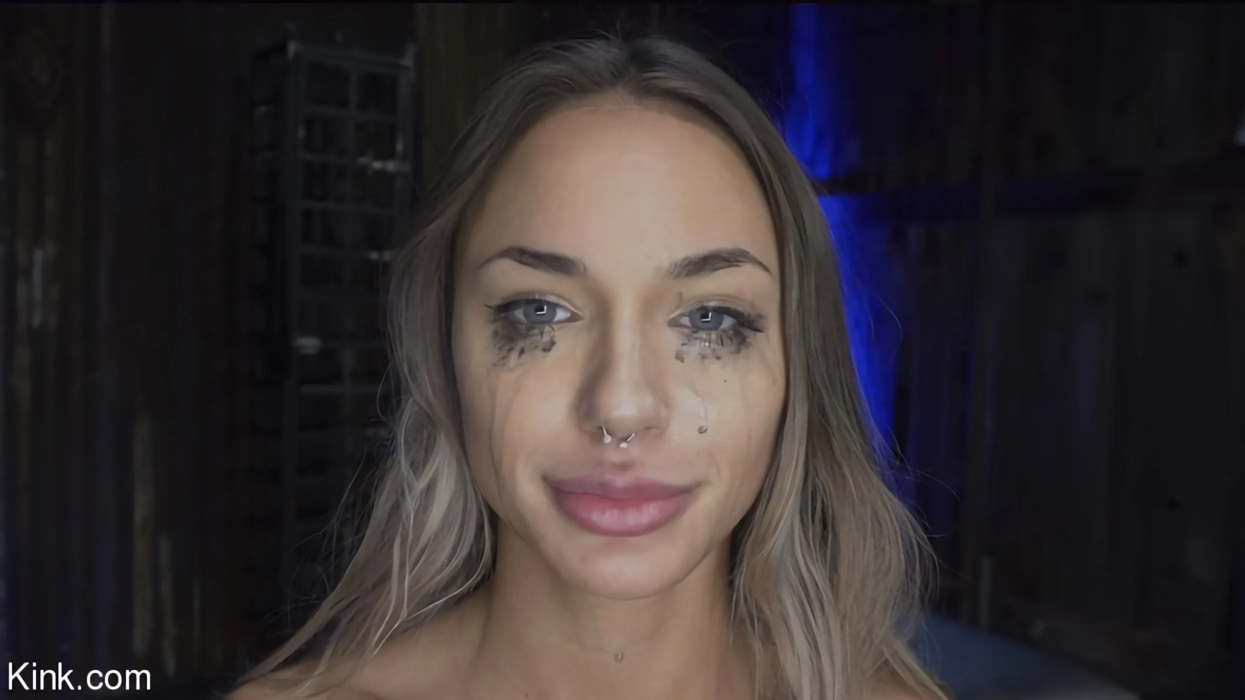 Kink 'ソマーブルックは、食い立てな痛みふしだらな女です' 主演 H3ll4SL00tz (写真 12)