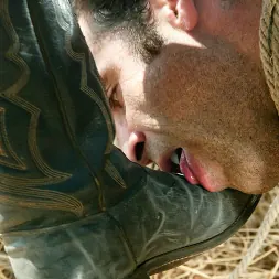 Harmony en 'Kink' 'El Rancho', Parte 2 (Miniatura 13)