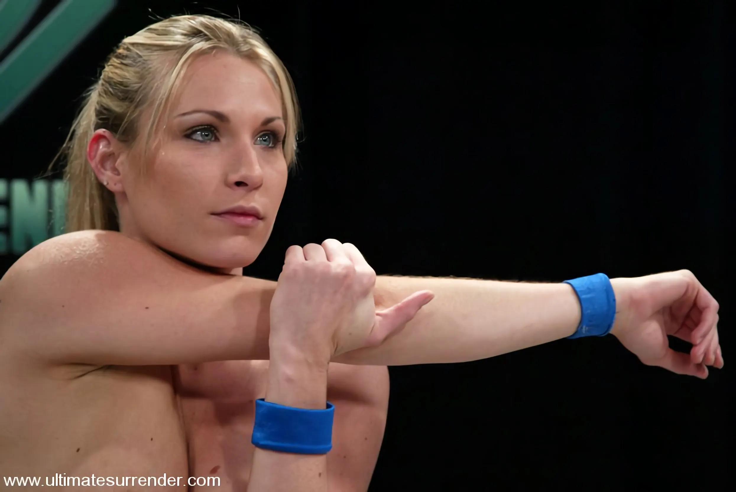 Kink 'La pesadilla (3-0), el pendenciero (0-2)' protagonizando Harmony (foto 1)