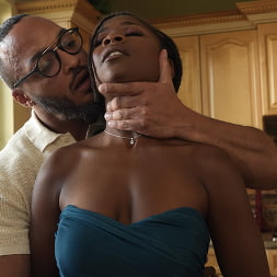Hazel Grace in 'Kink' Showing Hazel the Ropes (Thumbnail 5)
