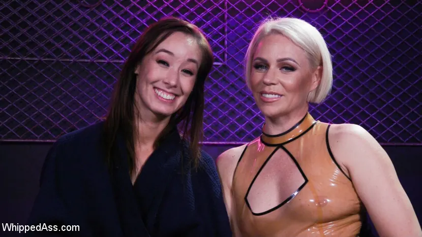 Helena Locke に 'ラテックスの規律:ヘレナロックは気を散らしたクリスティの愛を罰する' from 'Kink' (写真 29) Kink 'ラテックスの規律:ヘレナロックは気を散らしたクリスティの愛を罰する' 主演 Helena Locke (写真 29)