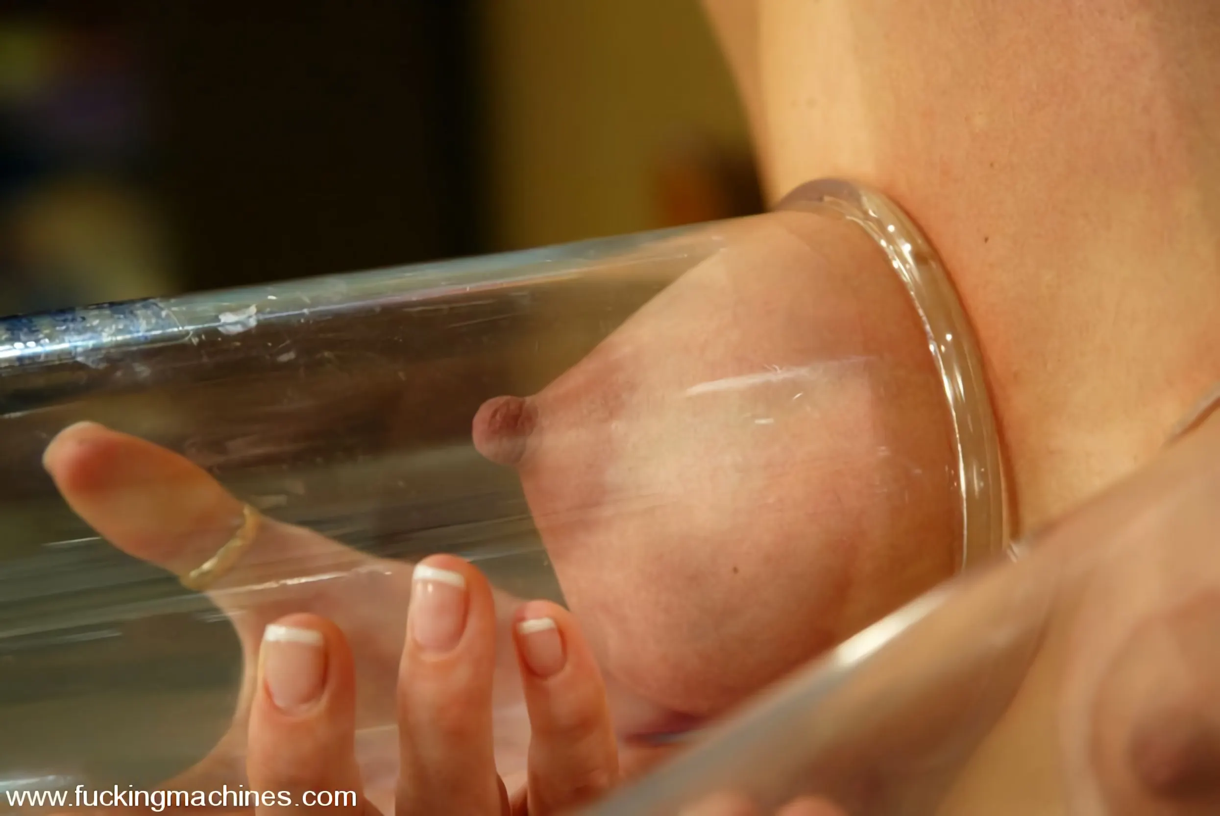 Kink 'Holly' starring Holly (Photo 8)