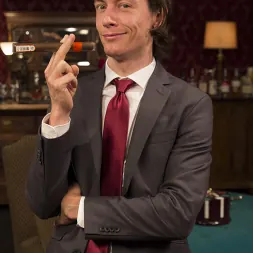 Holly Heart en 'Kink' All In: ¡Holly Heart es TRIPLEMENTE PENETRADA por ENORMES pollas gordas! (Miniatura 20)