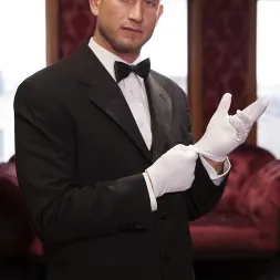 Holly Heart en 'Kink' Iniciación anal de Cassidy Klein (Miniatura 20)