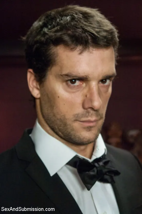 Kink '残酷な提出：ホリー・マイケルズ' 主演 Holly Michaels (写真 11)