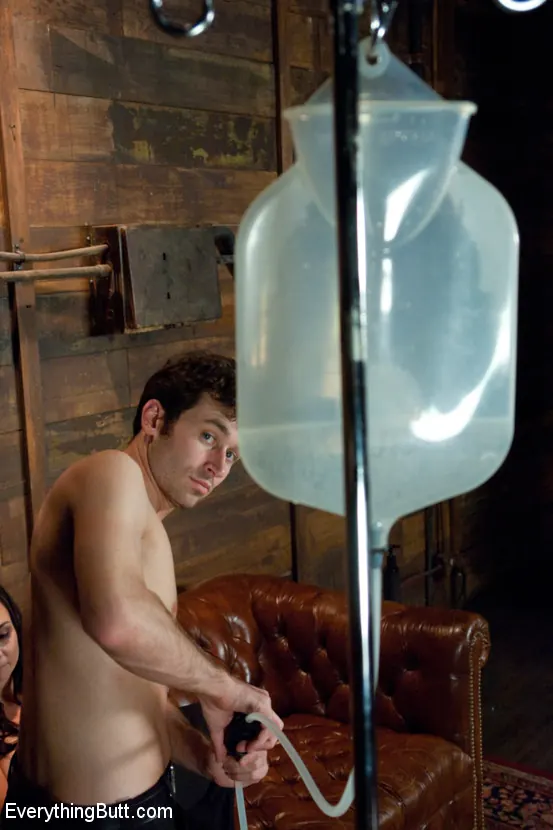 Kink 'One Slutty Gaper' starring Holly West (Photo 20)