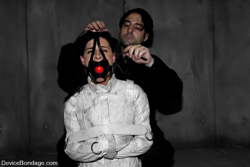 Kink 'KINK Classic 3 of 20. Countdown to relaunch!' starring India Summer (Photo 13)