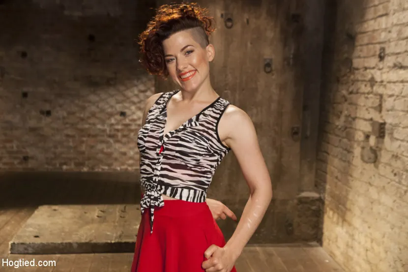 Kink '二重貫通の予測' 主演 Ingrid Mouth (写真 2)