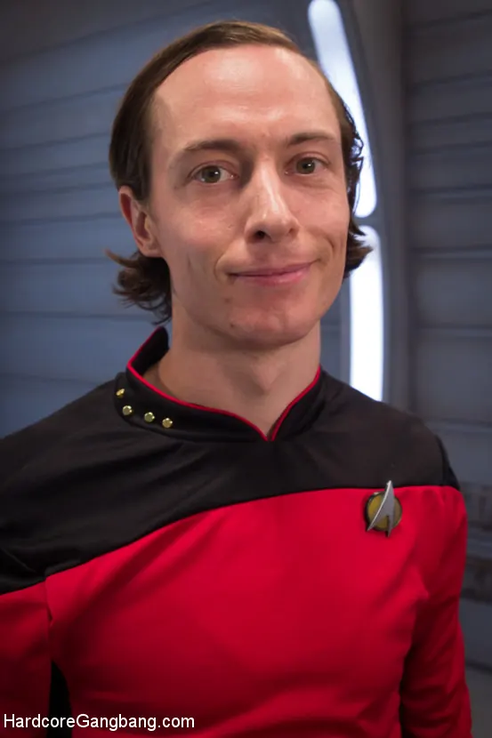 Kink 'スタートレック：次の侵入 - 最初の強姦と二重侵入！' 主演 Ingrid Mouth (写真 2)