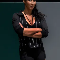 Iona Grace in 'Kink' Brutal non-scripted Tag Team Wrestling Rd2 of last month amazing match, in front of a live crowd (Thumbnail 11)