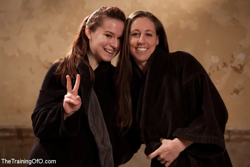 Iona Grace に '1日目〜7回目のスレーブ摂取' from 'Kink' (写真 8) Kink '1日目〜7回目のスレーブ摂取' 主演 Iona Grace (写真 8)