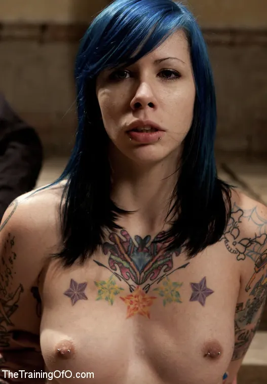 Kink '1日目〜7回目のスレーブ摂取' 主演 Iona Grace (写真 15)