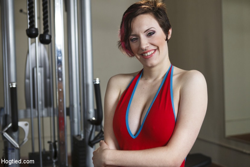 Kink 'Gym Babe Taken and Tormented' starring Iona Grace (Photo 2)