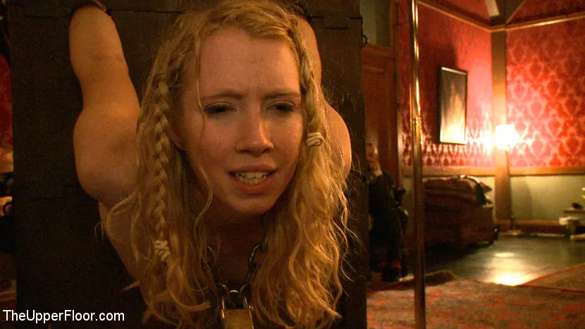 Kink 'Saint Patrick's Day' starring Iona Grace (Photo 6)