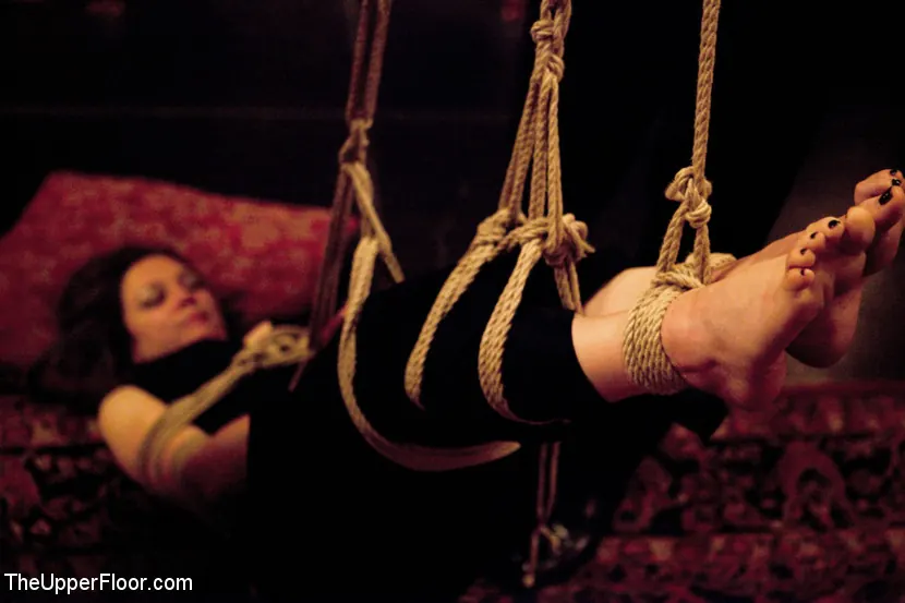 Kink 'The Devotion of Ash' starring Iona Grace (Photo 10)