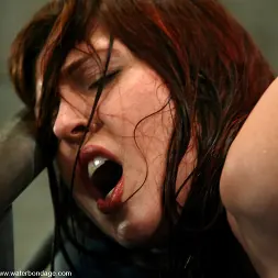 Isis Love に 'Kink' 5女の子撮影:パート2 (サムネイル 5)