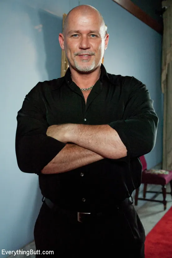 Kink 'Anally Fisting Eva Karera!' starring Isis Love (Photo 11)