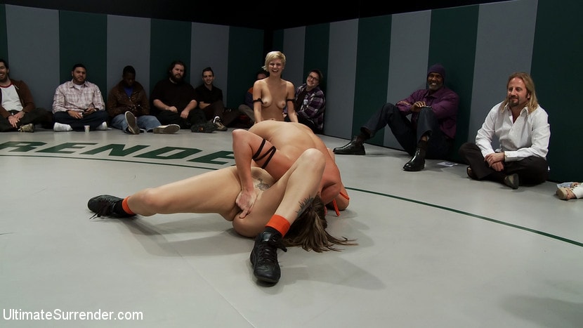 Kink 'Pirates vs Dragons Brutal tag team action, non-scripted Losers get DP'd in front of the audience!' starring Isis Love (Photo 21)