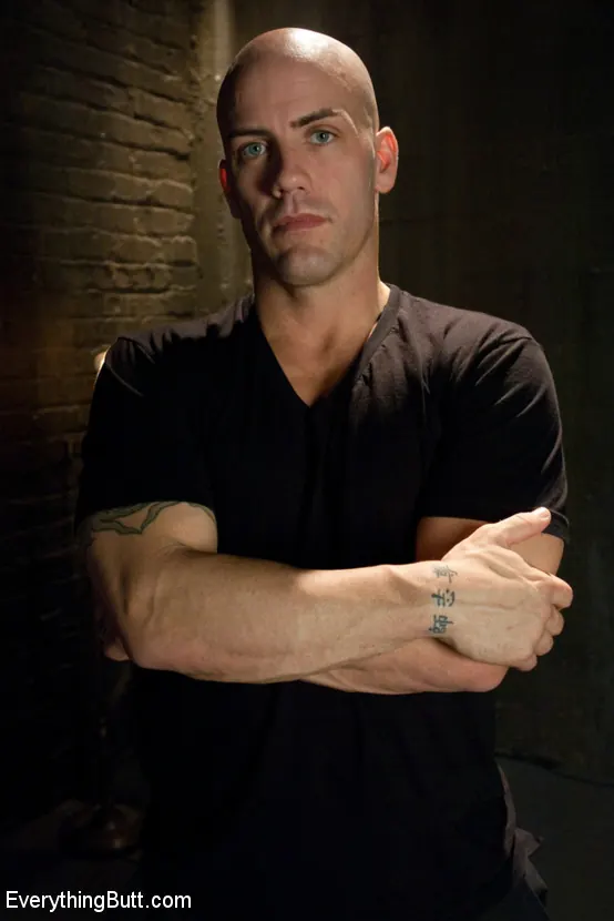 Kink '赤い頭のお尻の娼婦' 主演 Isis Love (写真 22)