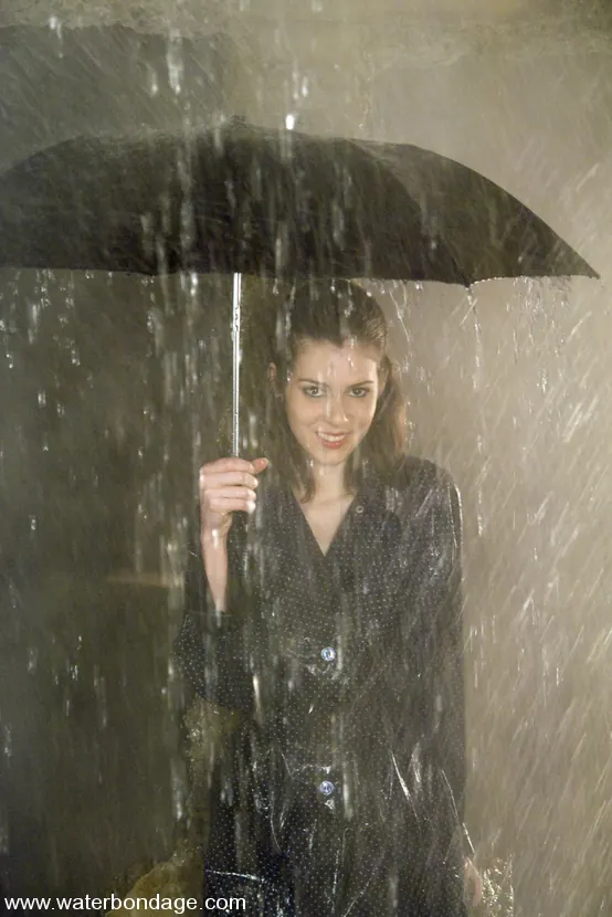 Kink 'アイソベルレン' 主演 アイソベルレン (写真 12)