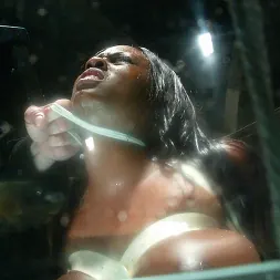 Jada Fire in Jada Fire (Photo 13) Jada Fire in 'Kink' Jada Fire (Thumbnail 13)