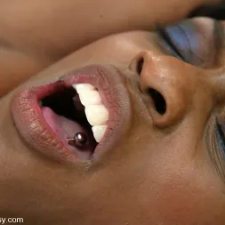 Jada Fire in 'Kink' and Princess Donna Dolore (Thumbnail 10)