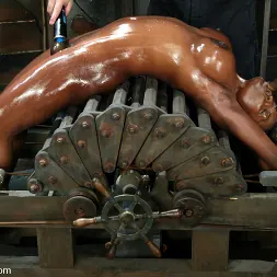 Jada Fire in Jada Fire (Photo 7) Jada Fire in 'Kink' Jada Fire (Thumbnail 7)