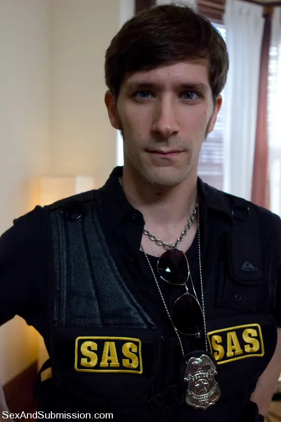 Kink 'El gran fracaso' protagonizando Jade Indica (foto 10)