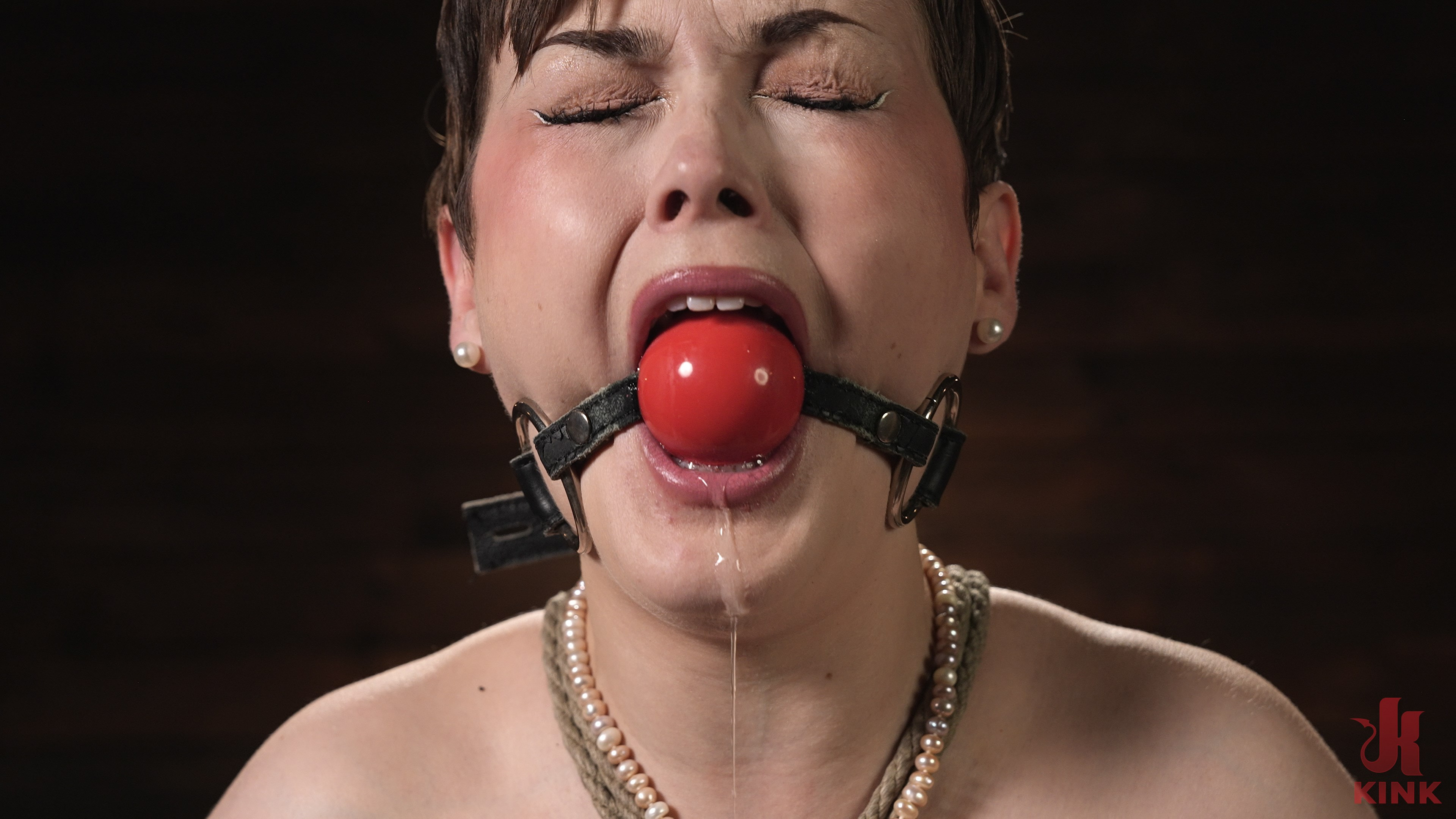 Kink '新鮮な肉:翡翠のバレンタイン' 主演 Jade Valentine (写真 13)