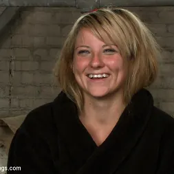 Dietrich Cyrus en Creampie de Casey Cumz (foto 21) Dietrich Cyrus en 'Kink' Creampie de Casey Cumz (Miniatura 21)