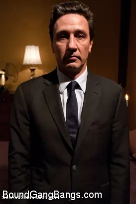 Zenza Raggi に 'Photoshoot' from 'Kink' (写真 13) Kink 'Photoshoot' 主演 Zenza Raggi (写真 13)