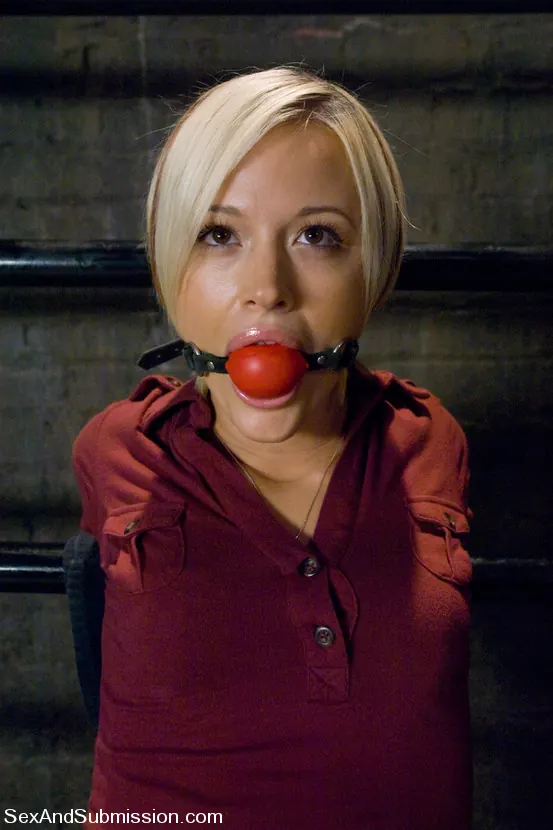 Jasmine Jolie in 'Jasmine Jolie' from 'Kink' (Photo 11) Kink 'Jasmine Jolie' starring Jasmine Jolie (Photo 11)