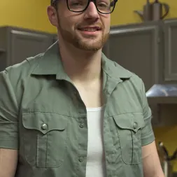 Mz Berlin in 'Kink' Impregnate me, Bull! My Husband doesn't measure up! (Thumbnail 3)