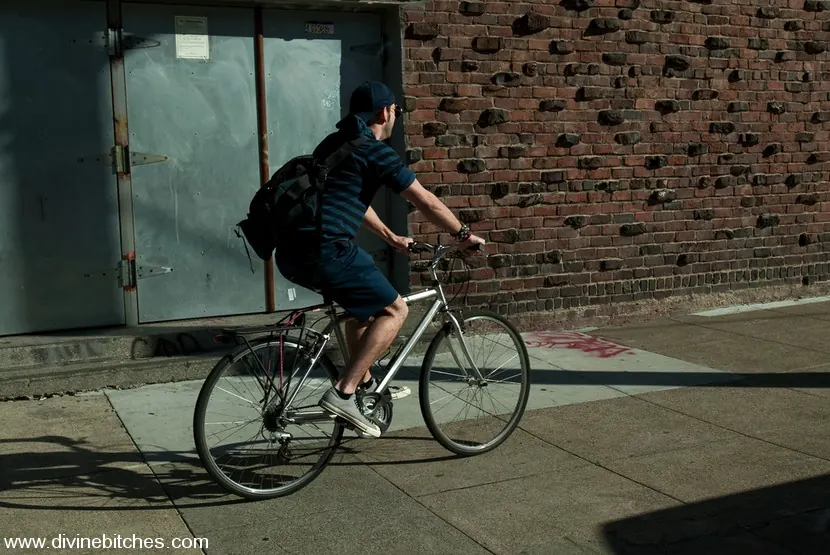 Alexis Golden in 'Bike Messenger Bitchtoy and The Cougar CEO!' from 'Kink' (Photo 1) Kink 'Bike Messenger Bitchtoy and The Cougar CEO!' starring Alexis Golden (Photo 1)