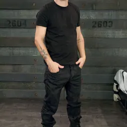 Jayden Lee en 'Kink' Puta anal maltratada (Miniatura 1)