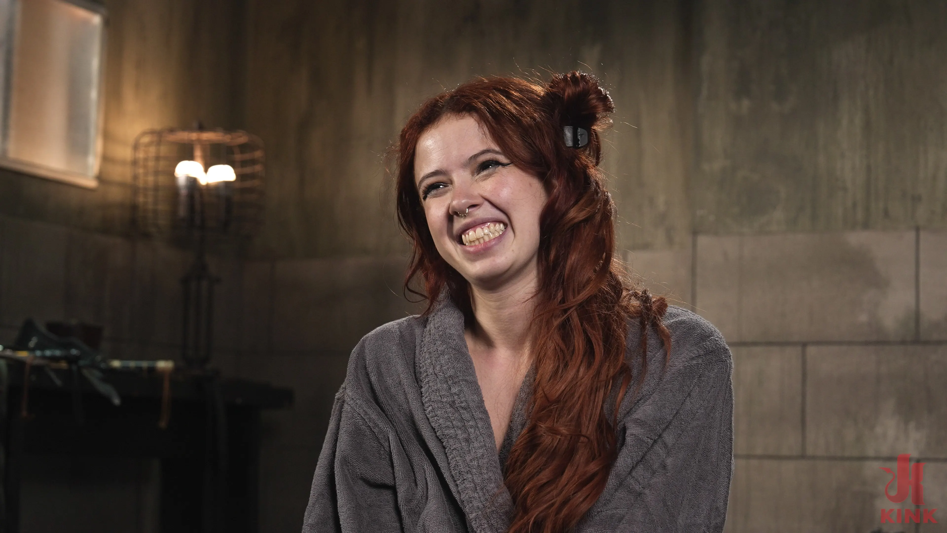 Kink 'お尻の痛み' 主演 Jenna Gee (写真 16)