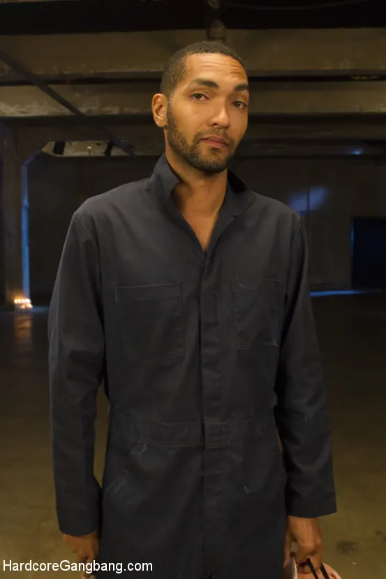 Jessica Creepshow en '¡La última chica se hace un gangbang!' from 'Kink' (foto 6) Kink '¡La última chica se hace un gangbang!' protagonizando Jessica Creepshow (foto 6)