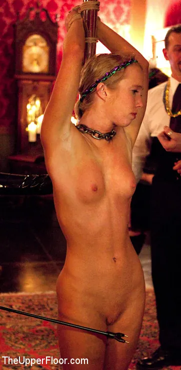 Jessie Cox in 'Service Day: Trust' from 'Kink' (Photo 12) Kink 'Service Day: Trust' starring Jessie Cox (Photo 12)