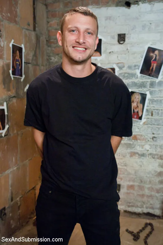 Kink 'La modelo: ¡Jessie Rogers se deja seducir por su mayor fan!' protagonizando Jessie Rogers (foto 1)